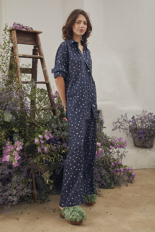 Bohemian Traders 'Galaxy' shirt is patterned with elaborate space dots designed to emulate the night sky. It's cut from lightweight cotton voile in a relaxed shape with dropped shoulders and a neat collar trimmed with contrasting stripe. Wear yours with the co-ord drawstring pant.