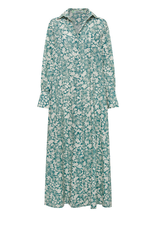 Bohemian Traders' opera shirt dress is a wardrobe essential you'll be needing in every colour. Cut from a femenine in-house designed posey print this maxi dress has a relaxed oversized shape with dropped shoulders and side splits that create flowy movement. Roll up the cuffs for a laid-back take.