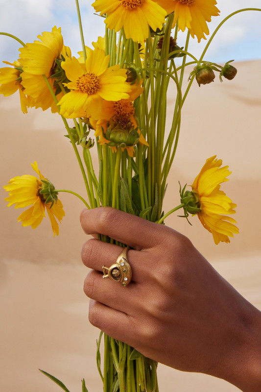 Bohemian Traders ‘UFO’ ring is shaped like a playful Alien Space Ship. Cast from gold-toned, hand moulded nano brass, it’s dotted with semi-precious stones. Match yours to the coordinating necklace or earring in our latest jewellery capsule.