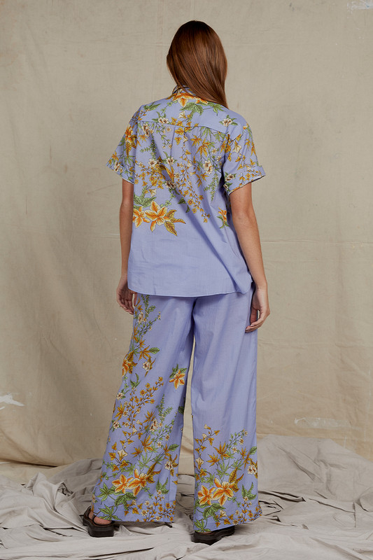 Here at Bohemian Traders, we understand what you want to wear at the weekend and on vacation. These Zinnia pants are made from cotton volie and printed in an in-house designed floral motif in an airy, wide-leg shape. The spring inspired palette evokes the season in such a chic way.