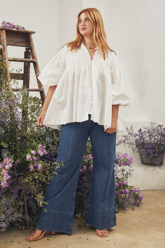 Detailed with decadent volume, Bohemian Traders Romantic Blouse lives up to its name. It's made from crisp cotton poplin and has buttons to the centre front that can be adjusted to suit.