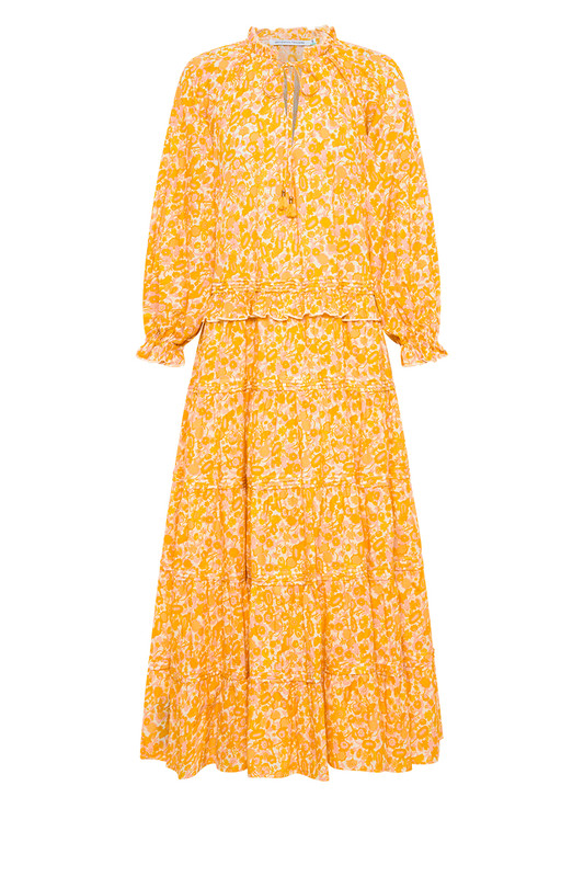 From the honey tones to the fluttery tiers, Bohemian Traders Ruffle Neck Maxi Dress is destined to be the centre of attention. It's made from cotton voile that's printed with 70's inspired florals and has tonal ties to the neck. Pair yours with tan accessories for day and golden heels for night.