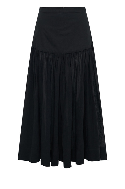 This Ink Yoke Maxi Skirt is a versatile treasure that will work for all kinds of occasions from warm-weather picnics to winter soirees. It's made from lightweight cotton voile and has a yoke-detailed waist and an inky black colour making it feel like a prized vintage piece. Wear yours with the coordinating shirt.