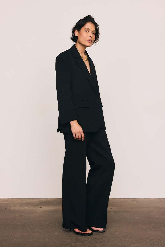 Pintuck Ponte Pant in Black