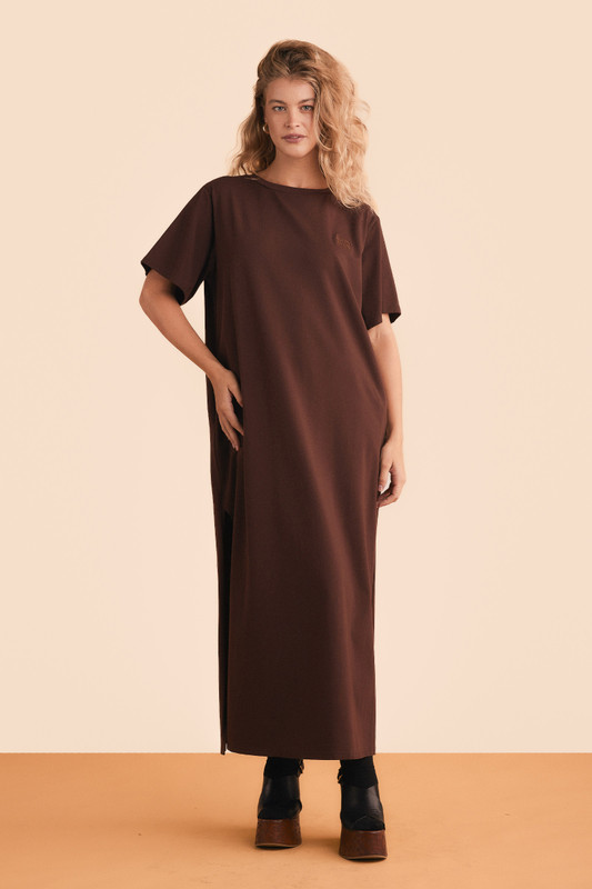 Drop Shoulder Tee Dress in Chocolate