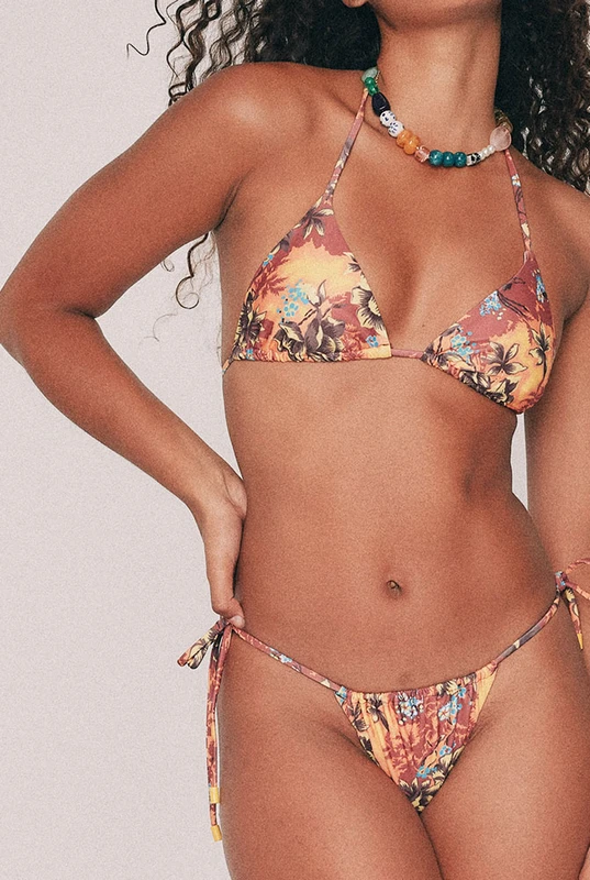 Kai Tri Bikini Set in Red