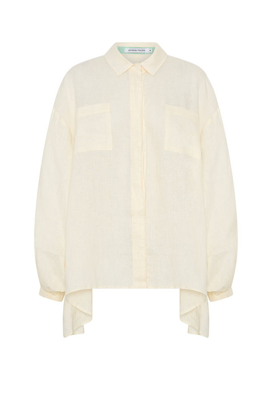 Timeless, breathable, and designed to last. The Oversized Linen Shirt is a Bohemian Traders icon reimagined in sustainable, 100% pure linen. This best-selling shape is all about ease and elevated simplicity, with a relaxed, oversized cut, balloon sleeves, and a flattering high-low hem that flows with the body.