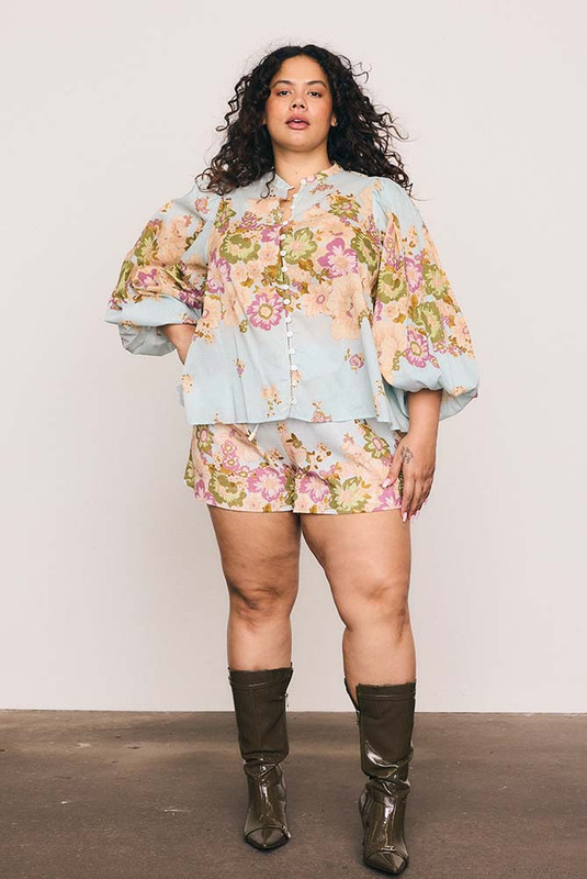 Alma Sport Short in Blue