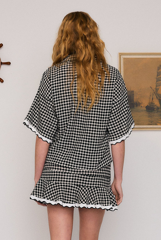 Crochet Oversized Top in Black White Check