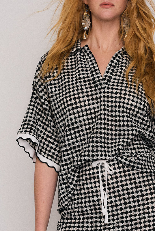 Crochet Oversized Top in Black White Check