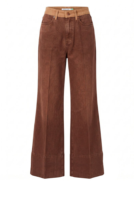 Cigar Waisted Denim Flare in Brown