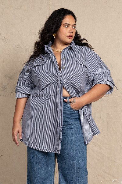 Oversized Shirt in BLUE / WHITE