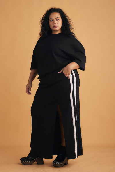 High Split Track Skirt in Black