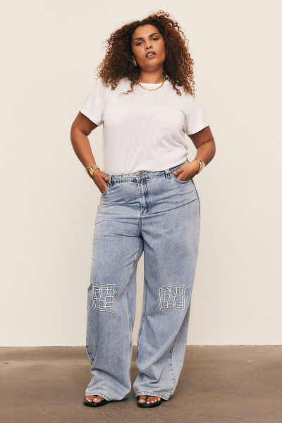 Baggy Logo Jean in Ice Blue