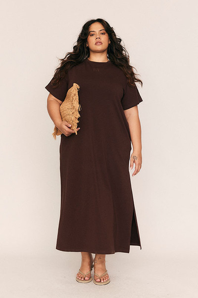 Drop Shoulder Tee Dress in Chocolate