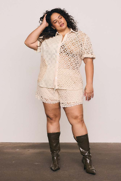 Crochet Spliced Short in Ecru
