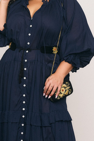 Thesis Clutch in Black