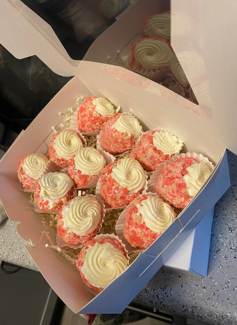 Stuffed strawberry cheesecake crunch Stuffed strawberry cheesecake crunch