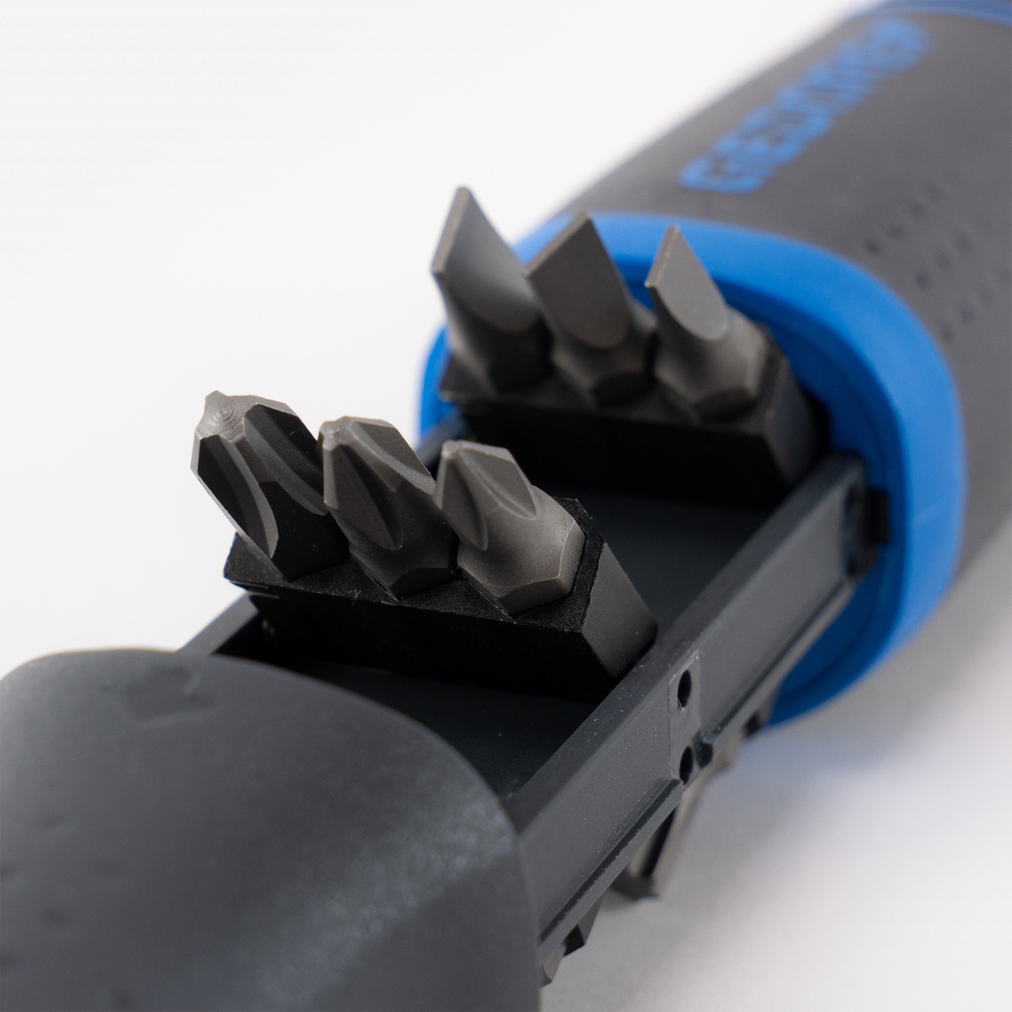 Gedore 2169 SilentGEAR Ratcheting Screwdriver with Magazine Handle, 1/4