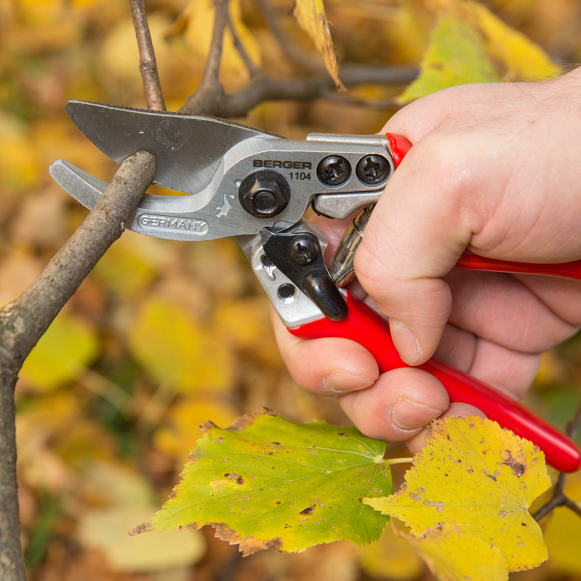 Berger Alu-Line Pruning Hand Shear, 15 Degree Angled, Small, 7.5