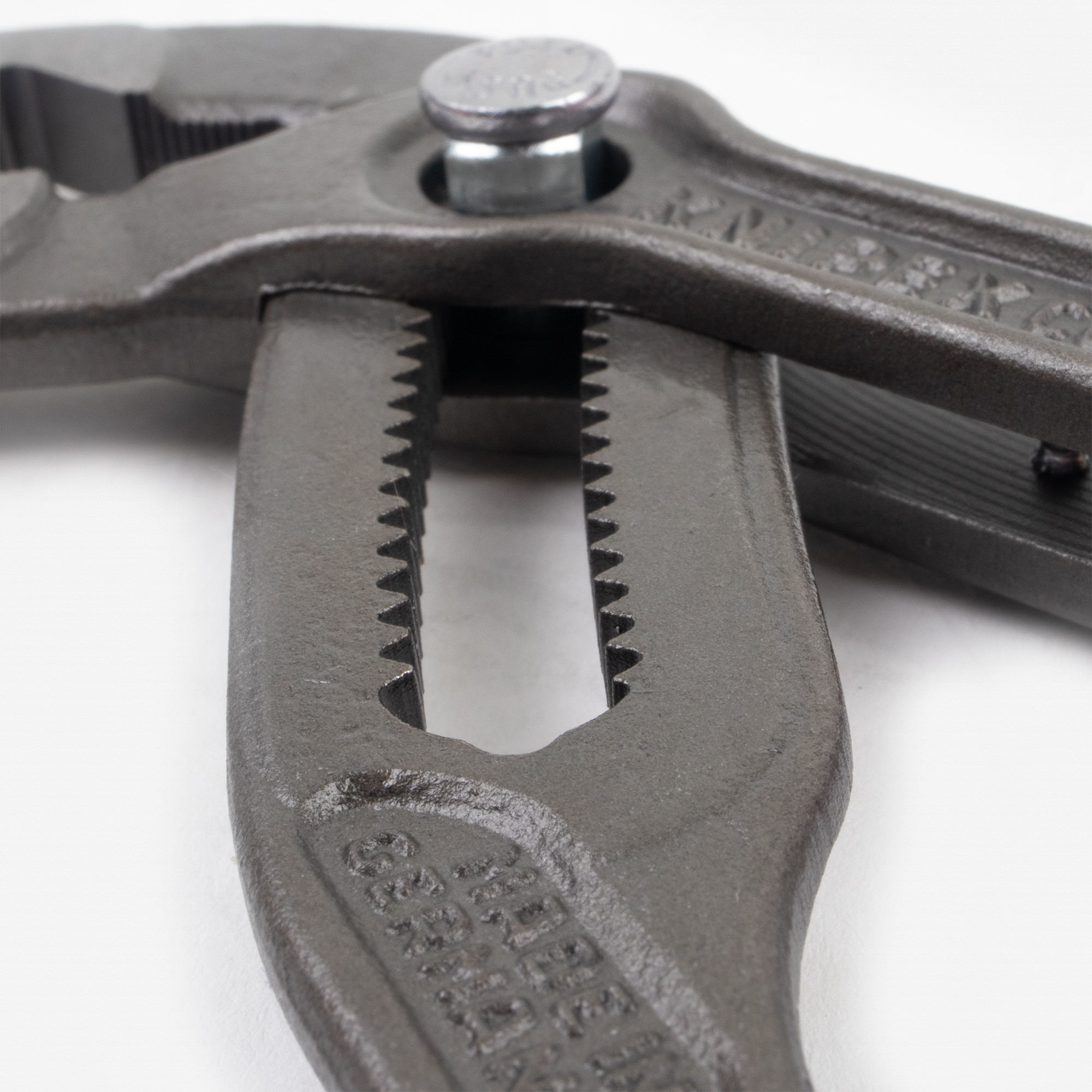 Goodbye adjustable wrenches: Meet the pliers wrench