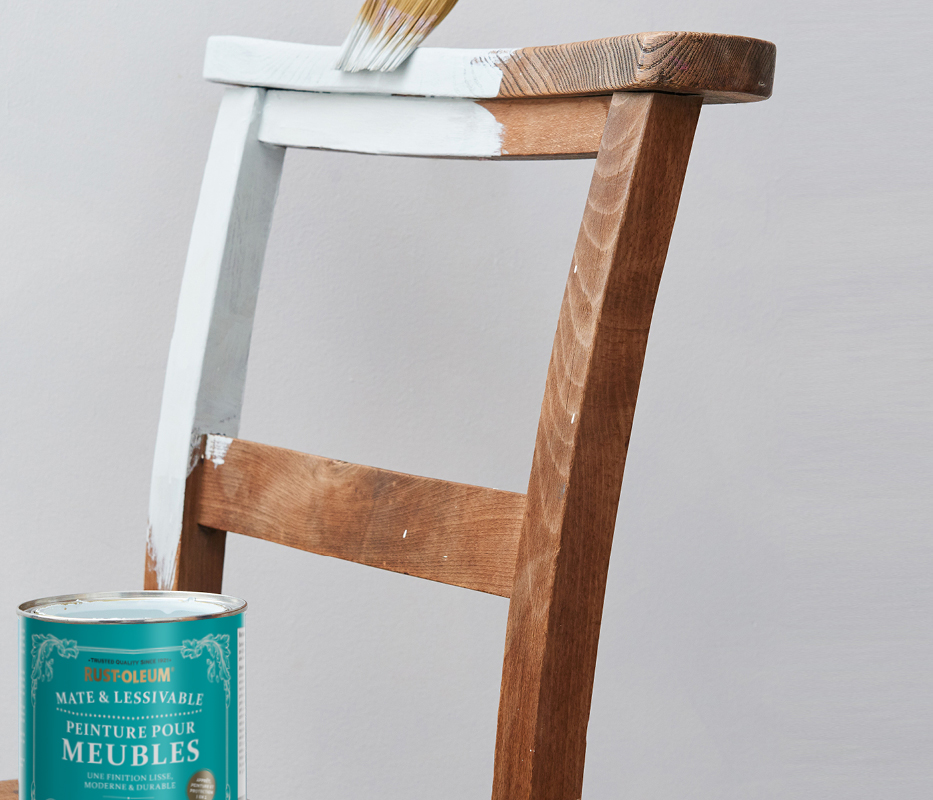 Quelle peinture choisir pour peindre un meuble en bois ou un objet ?