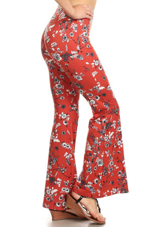 https://cdn11.bigcommerce.com/s-9th3f116/images/stencil/300x450/products/21713/109272/Red-Summer-Floral-Bell-Bottom-Leggings_3__67338__53369.1566149127.jpg?c=2