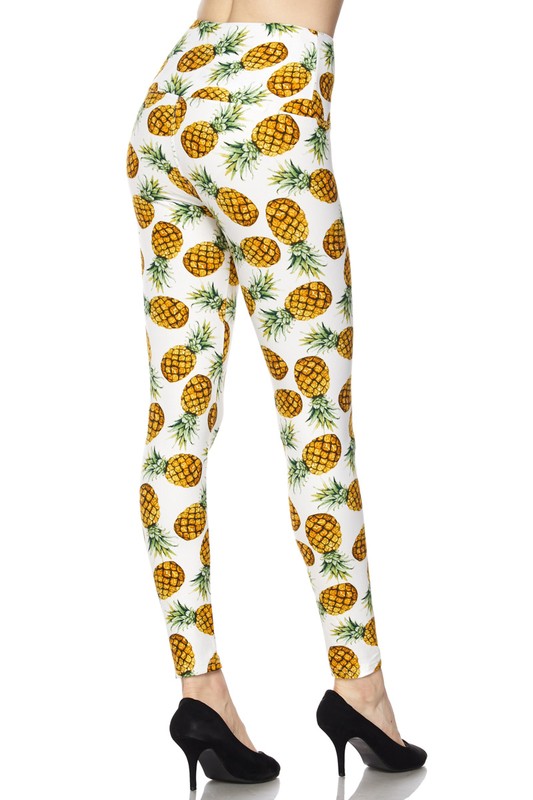 Buttery Smooth High Waisted Ivory Pineapple Plus Size Leggings