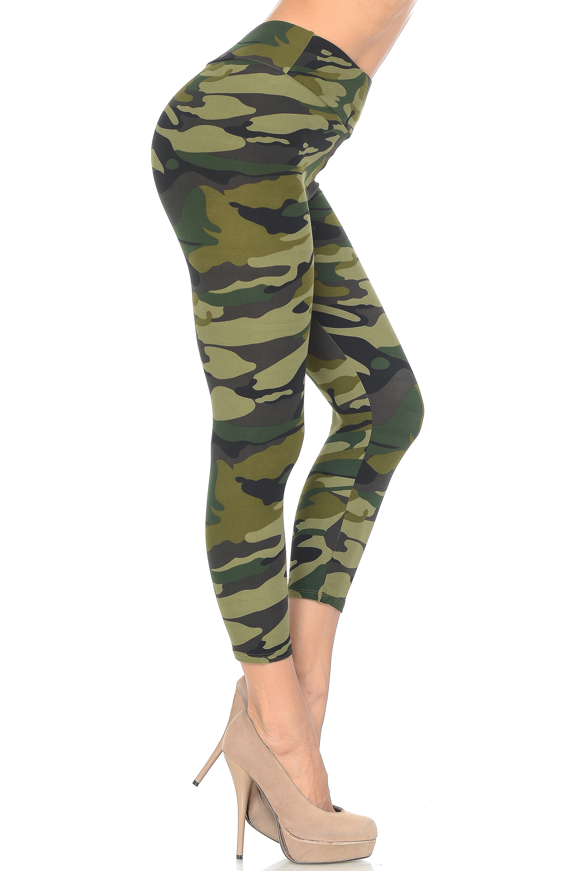 Buttery Smooth Green Camouflage High Waisted Plus Size Capri - EEVEE