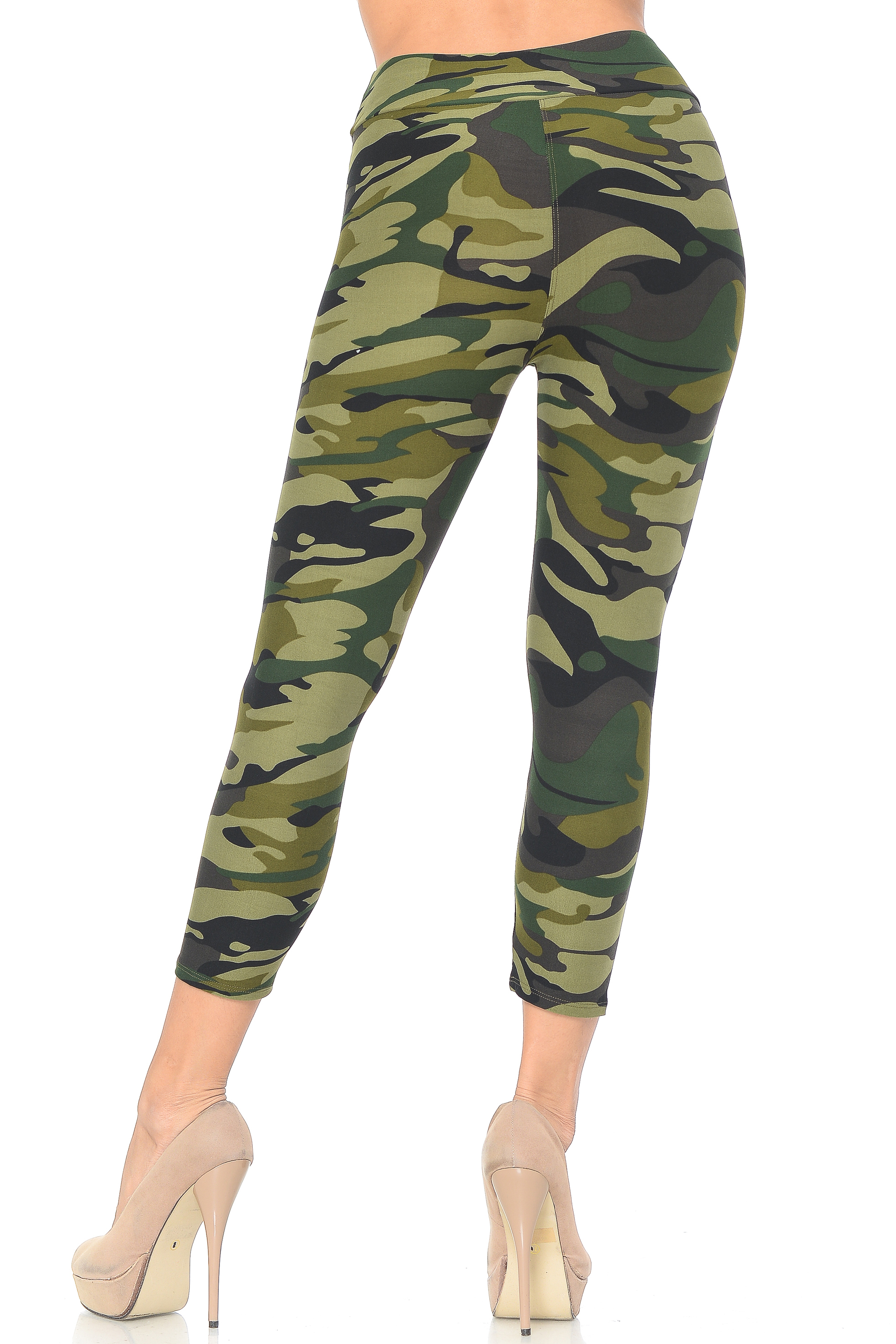 Buttery Smooth Green Camouflage High Waisted Plus Size Capri - EEVEE