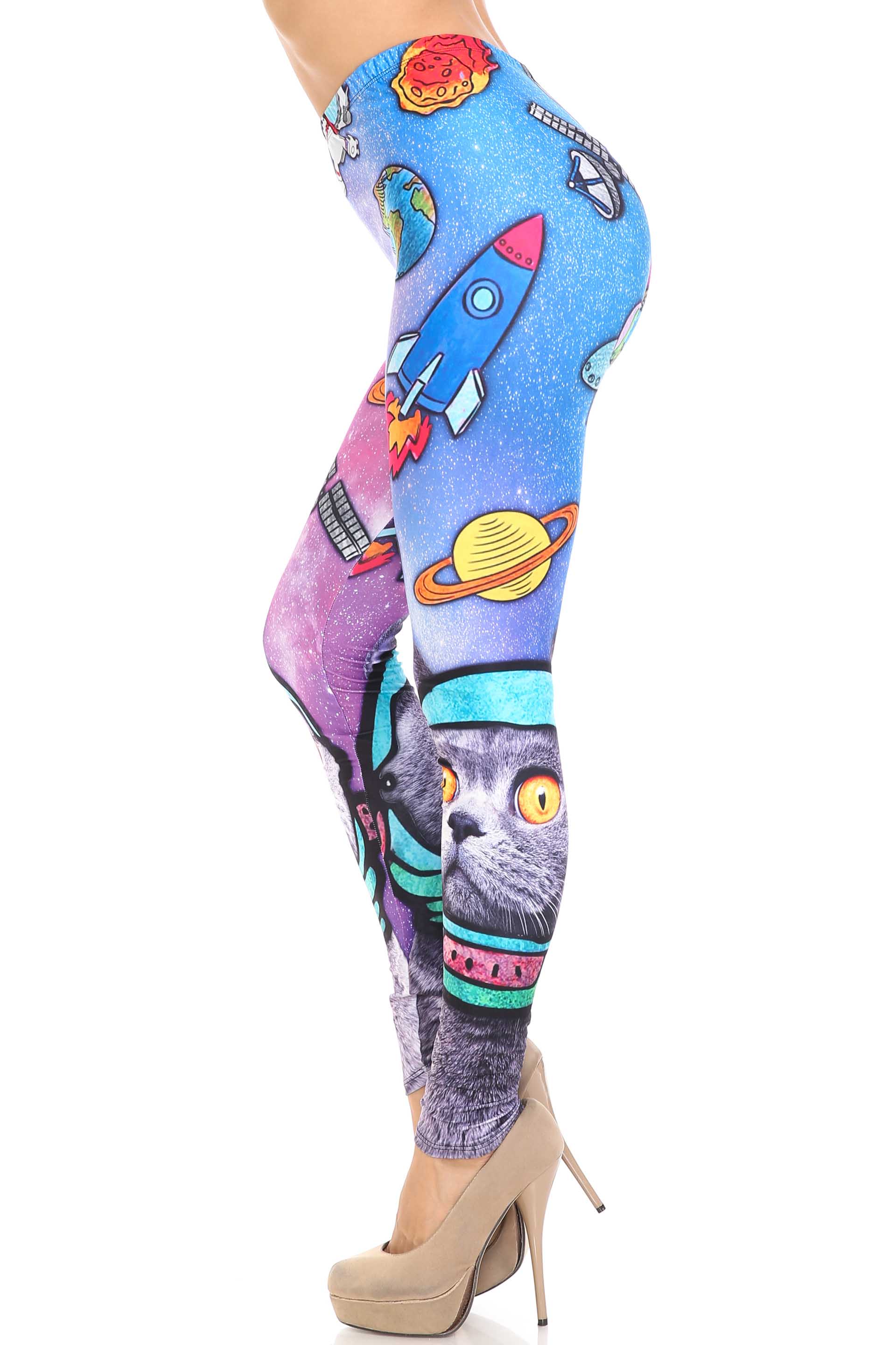 Creamy Soft Space Cat Extra Plus Size Leggings - 3X-5X - USA Fashion™