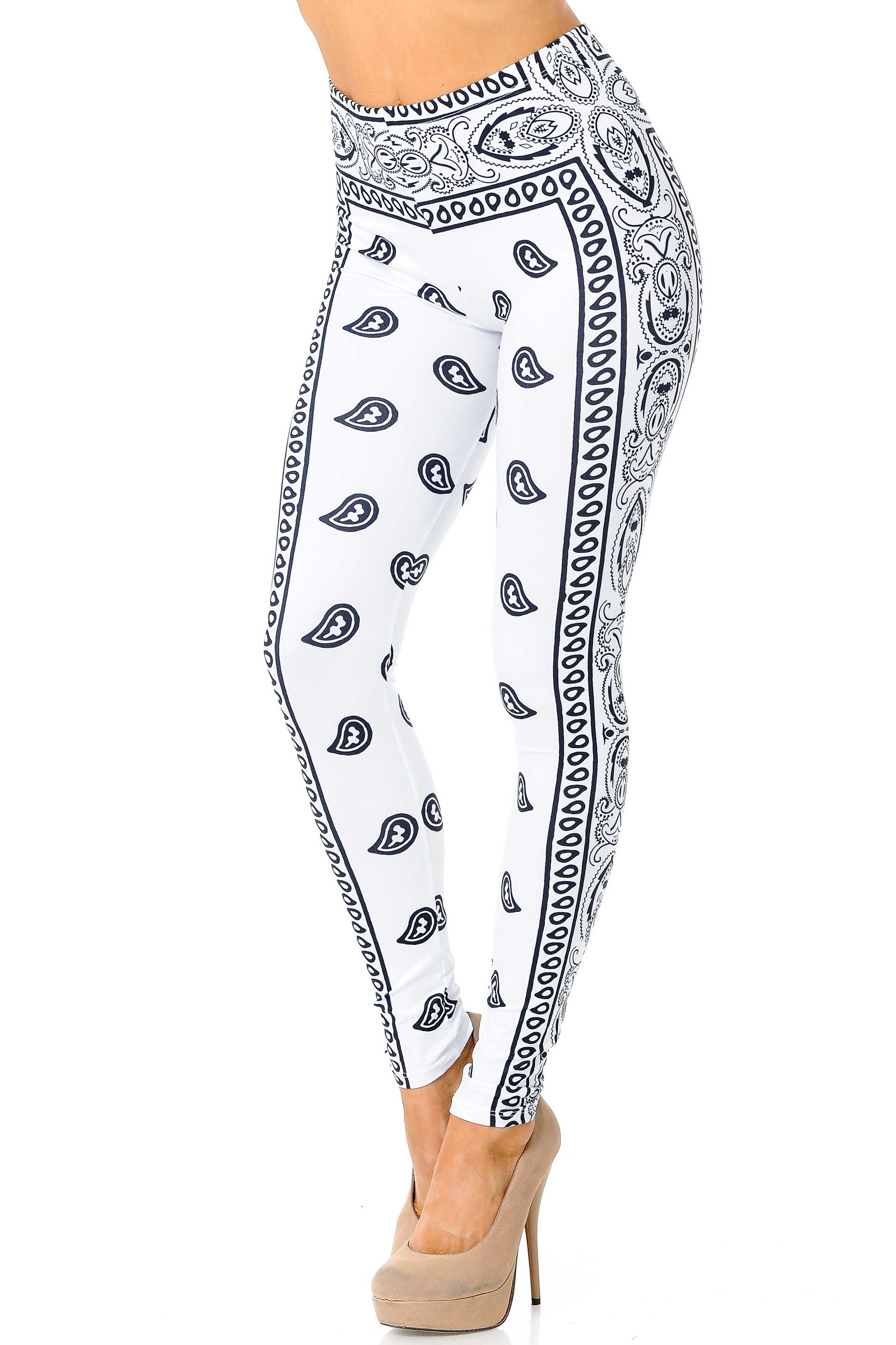Creamy Soft White Bandana Extra Plus Size Leggings - 3X-5X - USA Fashion™
