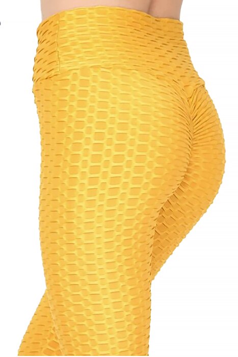 Scrunch Butt Textured High Waisted Plus Size Capris