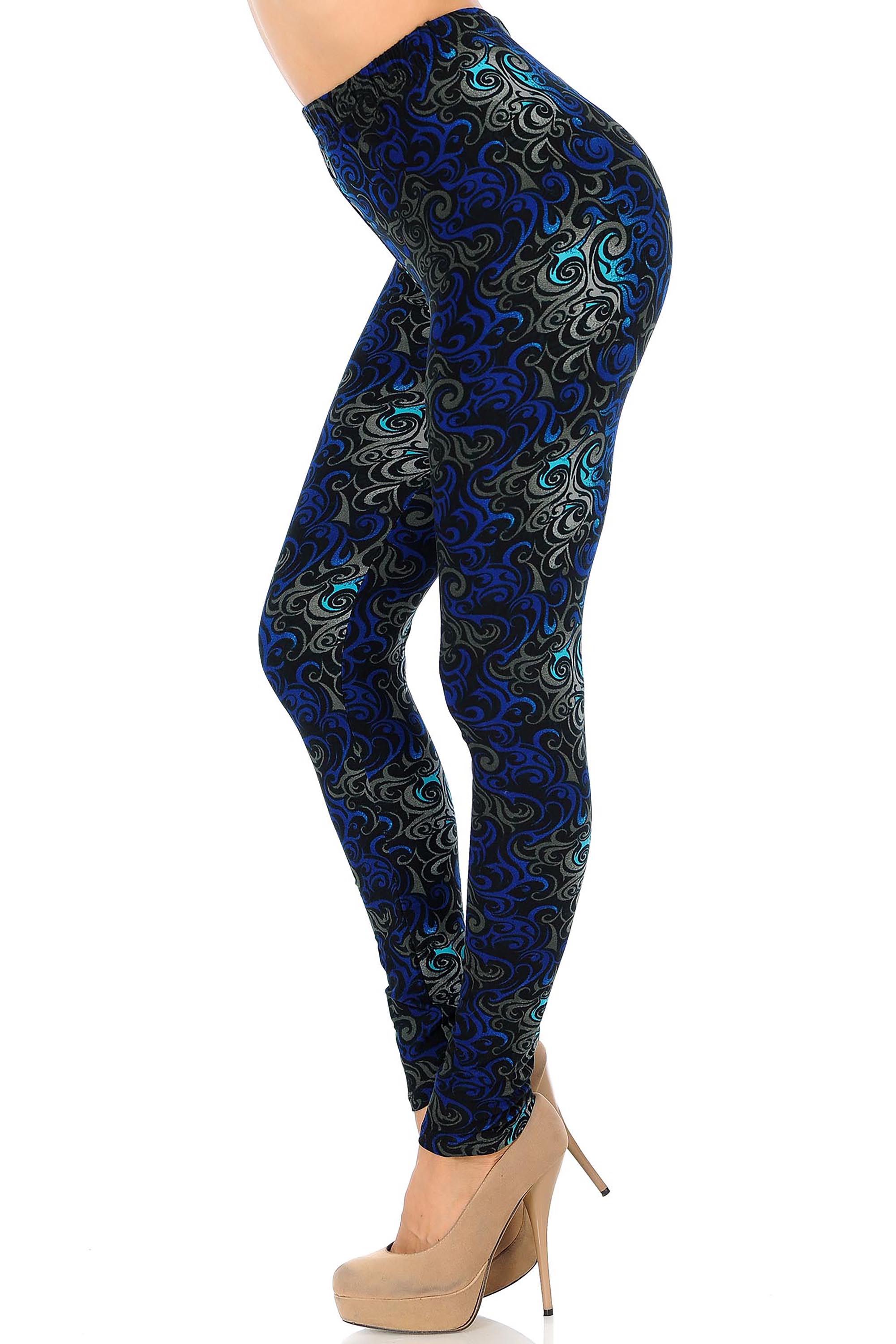 Buttery Smooth Blue Twisted Swirl Leggings