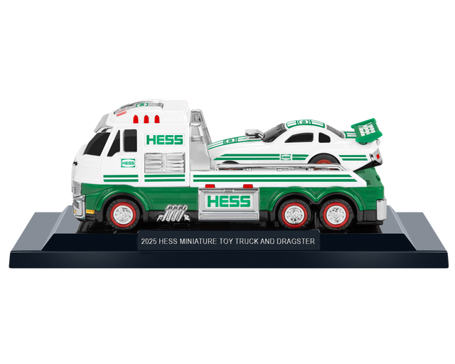 HESS トレーラーとロケット Amazon.com: 2014 Hess Toy Truck and Space Cruiser with Scout