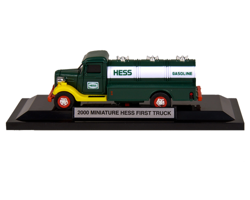 2000 miniature hess first truck