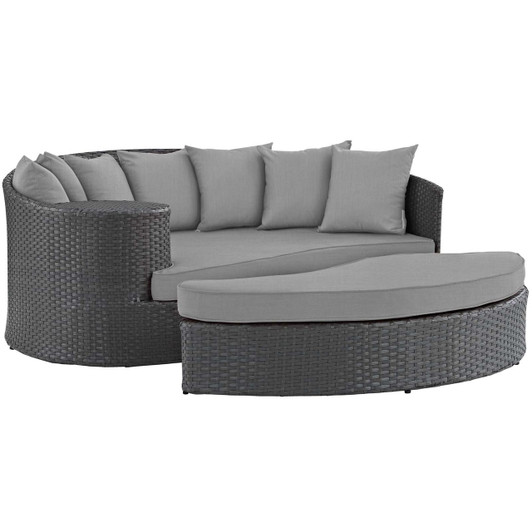 Sojourn Outdoor Patio Sunbrella® Daybed, Sunbrella Rattan Wicker, Grey Gray 13444