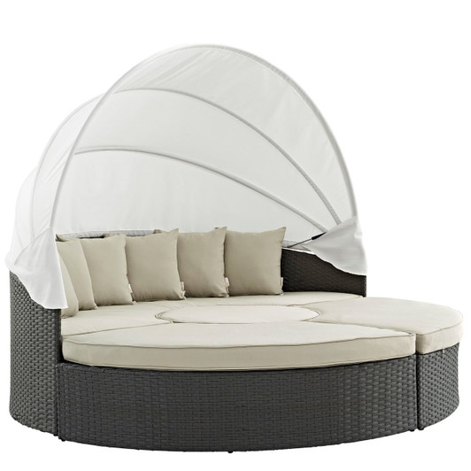 Sojourn Outdoor Patio Sunbrella Daybed, Beige, Rattan 9999