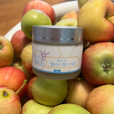 5 Reasons Why Honey is a Skincare Superpower
