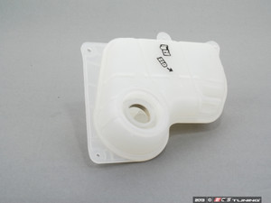 Expansion Tank Replacement Kit W/ R8 Coolant Cap