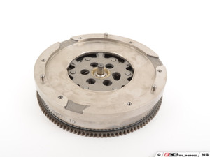 Twin Mass Flywheel - With Hardware | ES2762213