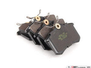 Performance Rear Brake Service Kit | ES2765796