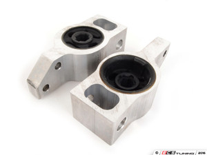 Control Arm Bushing Kit - Rear Position | ES2836722