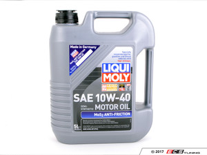 Engine Oil Service Kit - With 10W-40 Engine Oil | ES2975755