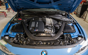 AWE Tuning BMW F8x M3/M4 S-FLO Carbon Intake