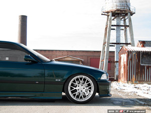 18" Style 030 Wheels - Square Set Of Four | ES2695478