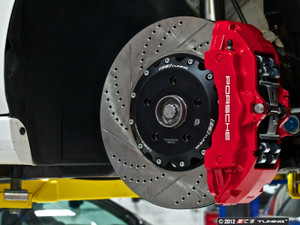 Front Big Brake Kit - Stage 5 - 2-Piece Cross-Drilled & Slotted Rotors (352x32) - With Red Calipers