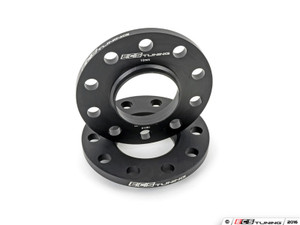 BMW 10mm Rear Wheel Spacers & ECS Conical Seat Bolt Kit
