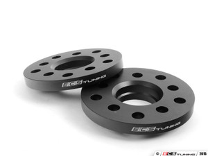 ECS Wheel Spacer & Bolt Kit - 15mm With Black Ball Seat Bolts