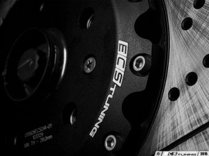 Front and Rear Cross-Drilled & Slotted 2-Piece Brake Rotor Kit (340x30/310x22)